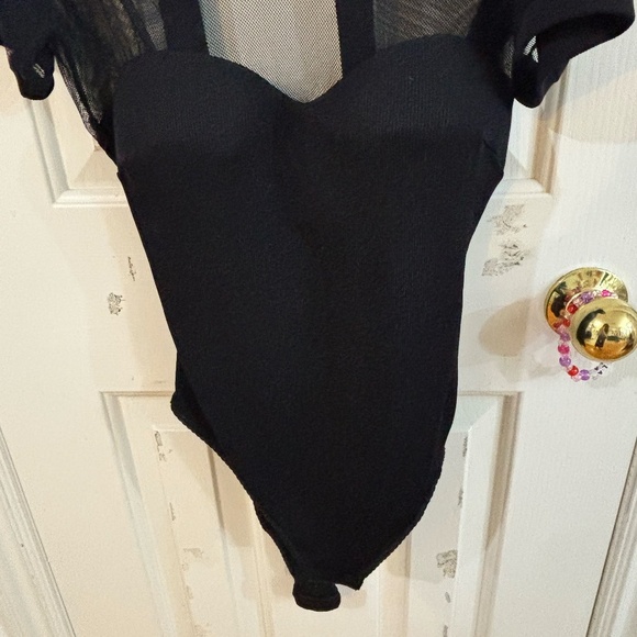 Vintage 80s/90s mesh and ribbed bodysuit corset style - Picture 8 of 13